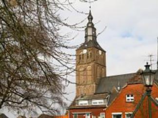 Kirche am Zwiebelturm Kerken