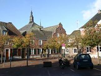 Marktplatz am Zwiebelturm Kerken