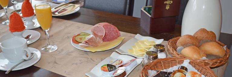 Frühstück, optional zubuchbar